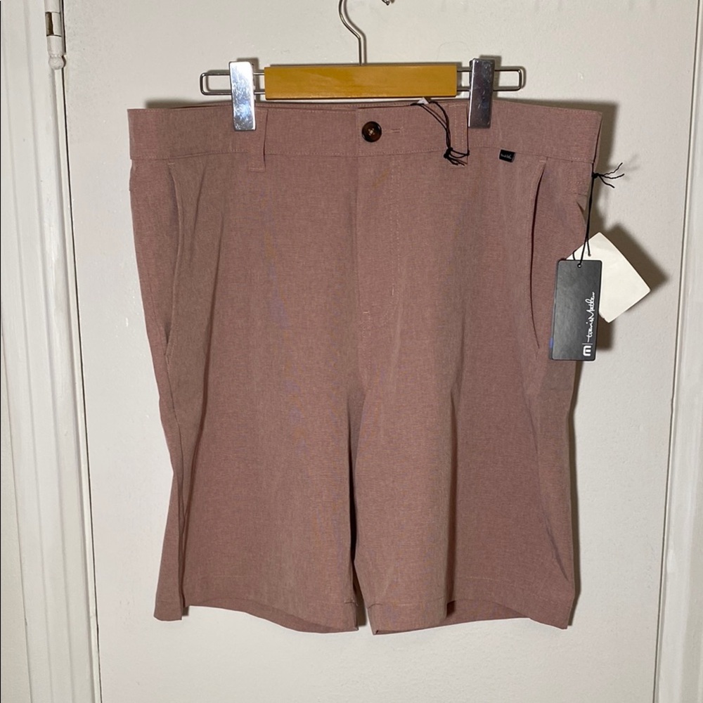 Travis Mathew apparent wind copper shorts size 36